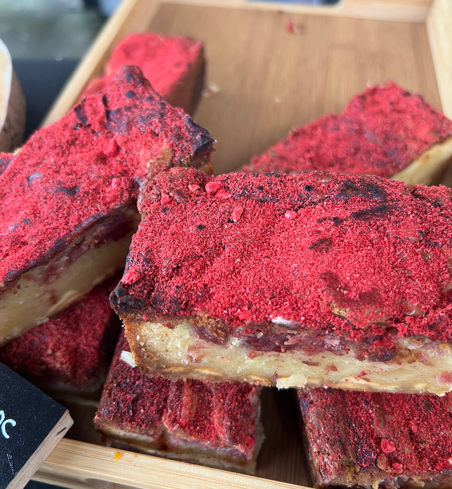 English Berry Gu Blondie